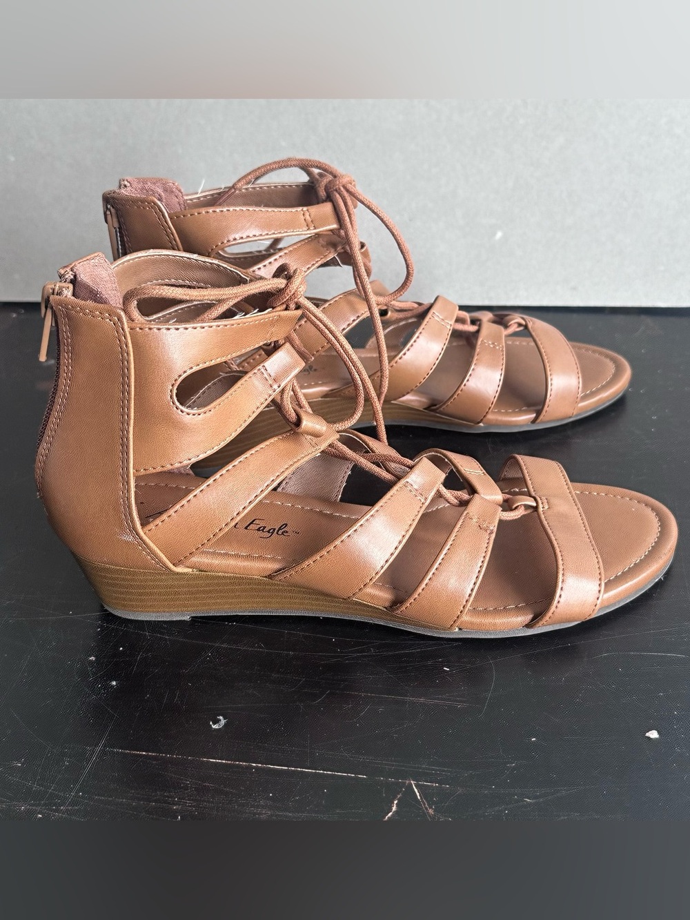 American Eagle Women’s‎ Gladiator Lace Up Wedge Sandals Tan Size 6